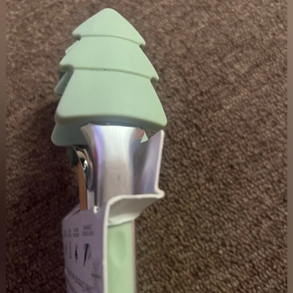 Silicone 2 mini figural piece utensils NWT